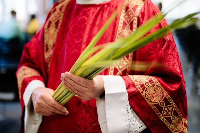 10 Top Tips for Church Supplies - Palm Sunday and Eastertide